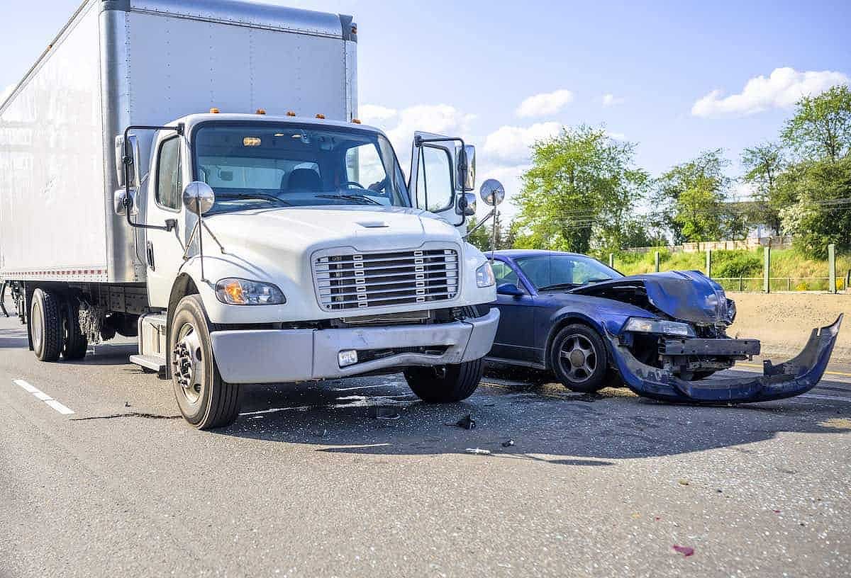 Houston trucking accident attorney